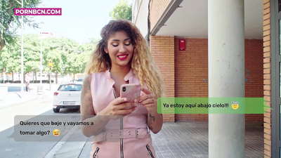 Uxor infidelis ut futuat iuvenem moechum, dura dum vir operatur. Latina cum tits et asino magno. Venus Aphrodite.